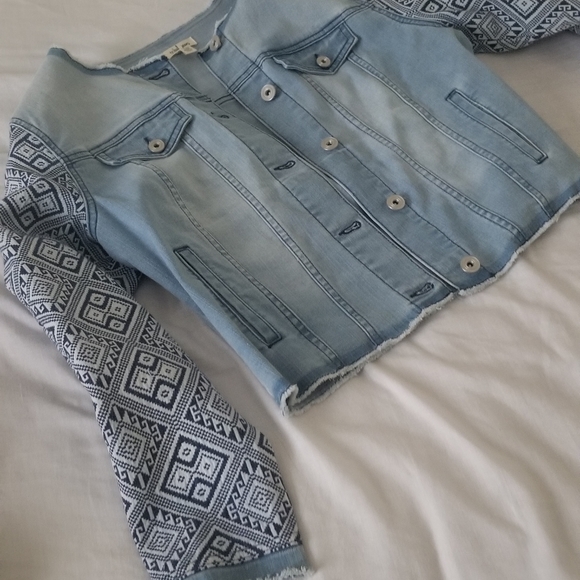 Jean Jacket - Picture 3 of 3